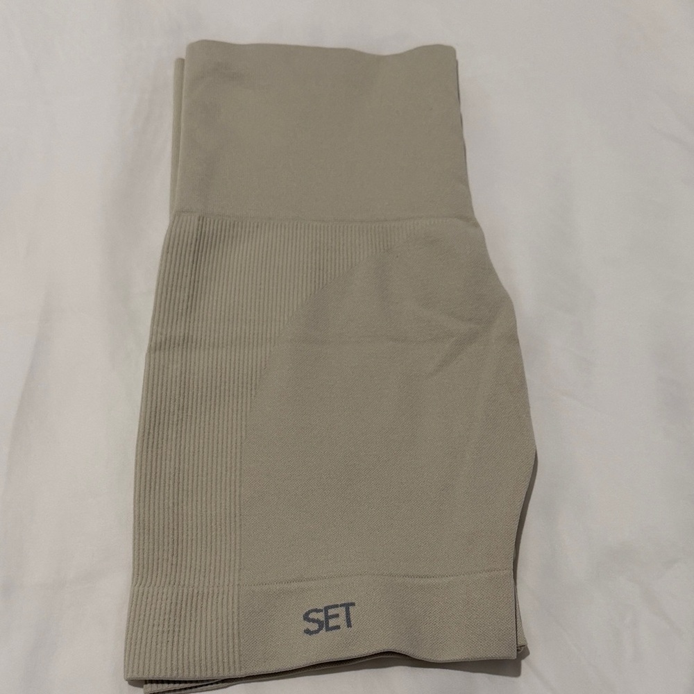 Set Active Sculptflex Bike Shorts Oat Milk Size: S